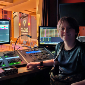 фото оуена та його сетапр